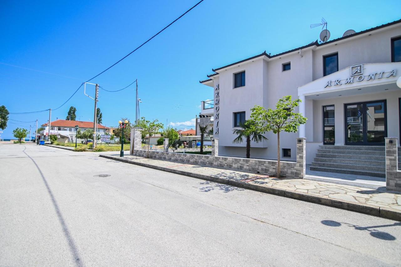 Armonia Luxury Suites Βρασνά Εξωτερικό φωτογραφία