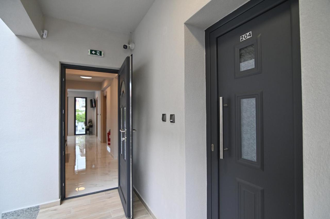 Armonia Luxury Suites Βρασνά Εξωτερικό φωτογραφία